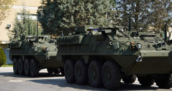 Info Shqip: Maqedonia mori 17 “Stryker” nga SHBA! Deri në fund të verës do të arrijnë gjithsej 42 automjete lehtë të blinduara