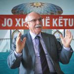 “Kryetari kundër xhamisë në Zvicër”, Albert Etter: Kosovaret kan të drejte te jetojnë e punojnë, por jo të sjellin kultura perçarëse në kulturën tonë
