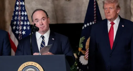 Info Shqip: Shefi i Marinës Amerikane largohet nga posti, vendimi ka ‘ efekt të menjëhershëm’