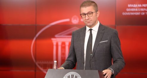 Info Shqip: Mickoski: Do të vijë koha kur të rinjtë që braktisën Maqedoninë do të kthehen
