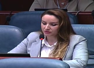 Ndërpritet mbledhja në Parlament, Ilire Dauti kërkon respektim të gjuhës shqipe!