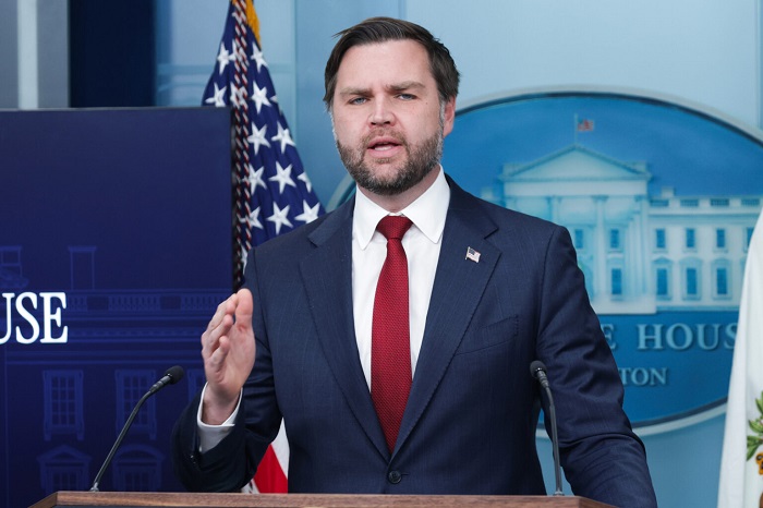 “Topi është në fushën e Iranit”, pas dështimit të negociatave, J.D. Vance: SHBA-të kërkojnë që ata të dorëzojnë uraniumin e pasuruar