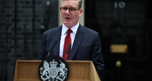 Info Shqip: Starmer: Nuk do të tërhiqem nga qëndrimi im ndaj luftës me Iranin, pavarësisht komenteve të Trump