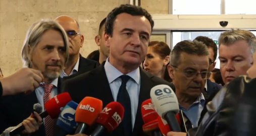 Info Shqip: “Urimi” i Gecit, deklarohet Kurti: Besojmë në pafajësinë e katërshes së UÇK-së