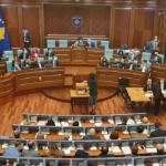 Info Shqip: LVV-LDK drejt marrëveshjes, Lutfi Haziri kryeparlamentar, Albulena Haxhiu presidente?