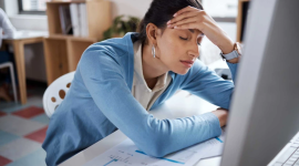 Info Shqip: Nëse vëreni se dikush sillet kështu, reagoni menjëherë: Mund të jetë shenjë e tumorit në tru