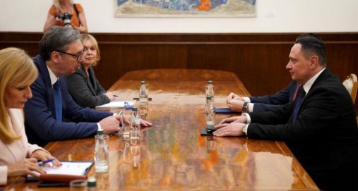 Info Shqip: Kryetari i Bujanocit takoi Vuçiqin, kërkon të drejta dhe më shumë investime për shqiptarët