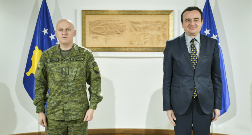 Info Shqip: Bashkim Jashari për president, takimi me Kurtin, lajmi merr hov në rrjetet sociale?!