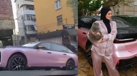 Info Shqip: Hati në telashe, i sekuestrohet BMW-ja luksoze ngjyrë rozë në mes të Tiranës! Influencierja rrethohet nga policët