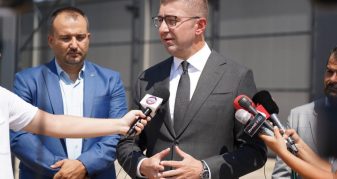 Info Shqip: LSDM padi ndaj kryeministrit Mickoski, ja arsyet?