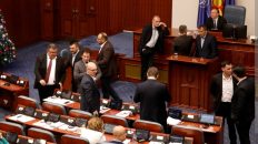 Info Shqip: BDI braktisë seancën e Parlamentit, pasi që nuk arriti bllokimin e heqjen e Qeverisë teknike