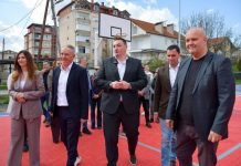 A është Mendi Qyra kryetar i VMRO-së në Strugë? Asnjë përfaqësues i VLEN-it në përurim