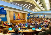 Mali i Zi rrit kufirin e daljes në pension në 67 vjeç