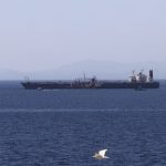 Teherani: Tankeri iranian i naftës hyri në ujërat territoriale, “pavarësisht kërcënimeve” të SHBA-së