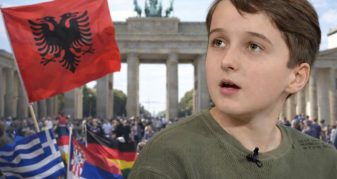Info Shqip: Mundi grekët, serbët dhe gjermanët! Del i pari në garën që u zhvillua në Berlin, shqiptari që mundi 449 nxënës në Matematikë