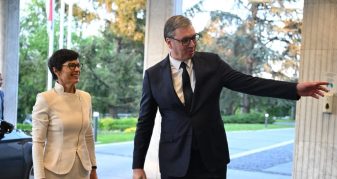 Info Shqip: BE i ndërpret fondet Serbisë për planin e zhvillimit, Marta Kos: Nuk ka pagesa pa zgjidhur problemet me gjyqësorin