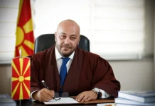Kostadinovski: Gënjeshtër e madhe se do të shfuqizohet gjuha shqipe, ligji vetëm do të bëhet i qartë dhe kushtetues