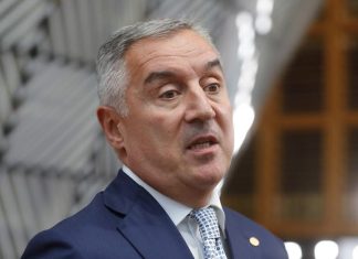 Gjukanoviq: Serbët angazhuan 27 vajza për të joshur zyrtarët e KFOR-it në Kosovë