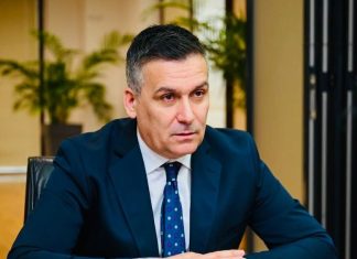 Hoxha: VLEN-i i gatshëm për zgjedhje të parakohshme kurdo që të mbahen