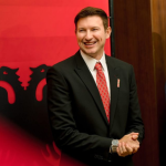 Zërat për tërheqjen e ambasadorit Meidani, reagon Ministria e Jashtme e Shqipërisë