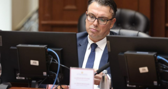 Info Shqip: Filkov nuk tërhiqet: Asnjë presion nga rruga nuk mund të ndryshoj kritere profesionale