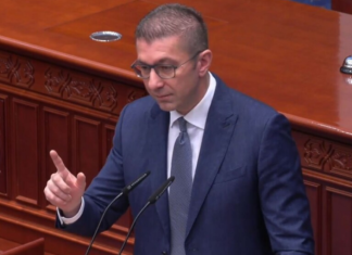 Mickoski: Gjuha amtare është e drejtë e secilit, por në Ligjin për Përfaqësim të Drejtë nuk kanë rëndësi përqindjet, por cilësia
