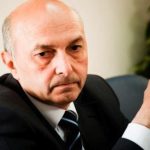 Isa Mustafa ‘godet’ Vjosa Osmanin: Ajo e dëmtoi LDK-në për interesa të saj dhe të Kurtit, jo të vendit