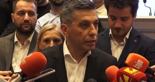 Info Shqip: VLEN: U vërtetua se Mexhiti nuk ka votuar ligjin për regjistrimin (VIDEO)