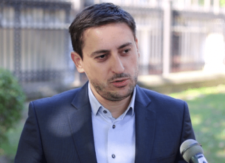 Bogoevski: Këtu është Maqedoni dhe testet zyrtare jepen maqedonisht, shqip në Shqipëri!