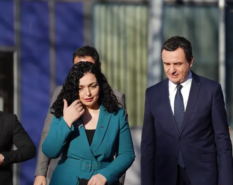 Osmani për Kurtin  Kam incizime dhe transkripta  Kurti me Vuçiqin në një dhomë
