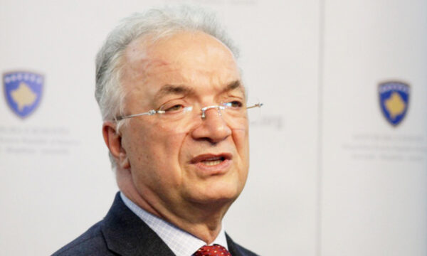 Haliti: PDK-ja lufton për vendin e parë kundër VV-së, jo kundër Vjosës Osmanit
