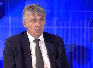 Sela thirrje gjitha partive shqiptare: Të bëhemi bashkë për arritjet e tona si shqiptarë dhe për interesë të gjeneratave që protestojnë