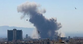Info Shqip: SHBA justifikon veten, kryen sulme të reja “vetëmbrojtëse” në Iran