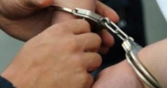 Info Shqip: I ofroi ryshfet policisë kufitare, arrestohet shtetasi serb