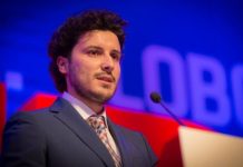 Hulumtimi: Shqiptari Dritan Abazoviq, politikani më i pëlqyer në Mal të Zi