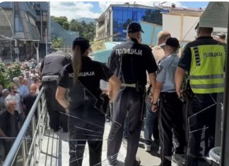 Thyhen xhamat e Komunës së Gostivarit, banorët e Debreshit në protestë për mungesën e ujit të pijshëm