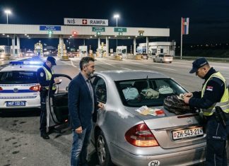 ALARM! Kujdes nëpër Serbi: Pensionistët shqiptarë nga Zvicra cak i kontrolleve të rrepta dhe konfiskimeve!