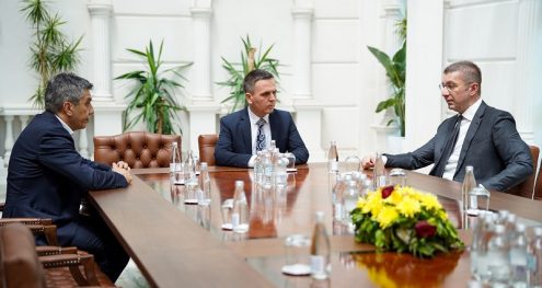 Info Shqip: Arrihet marrëveshja, këto janë 6 ministritë që do të drejtoj VLEN