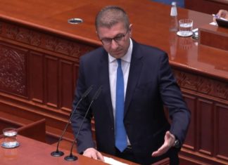 Mickoski: Maqedonia po përballet me një problem serioz demografik