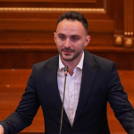 Pakënaqësitë në LDK, lajmërohet Paris Guri! Godet disa nga bashkëpartiakët e tij