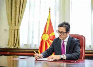 Pendarovski: Si më erdhi kërkesa për faljen dhe kthimin e Gruevskit