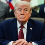 Info Shqip: Trump: SHBA do të fitojë ushtarakisht ose në letër, mund të takohem me liderin suprem të Iranit nëse ka marrëveshje