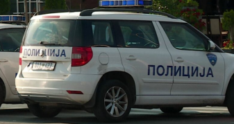 Info Shqip: Tetovë, nëna e rrahë në rrugë fëmijën 4-vjeçar e më pas e braktisë