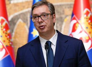 Lëvizje e papritur nga Beogradi, Vuçiç: Po mendoj të largohem nga posti i presidentit