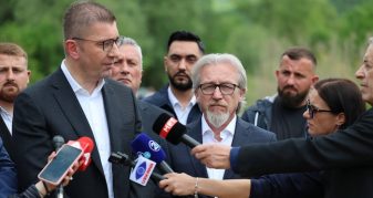 Info Shqip: Fokus: Fatmir Limani drejt largimit nga Ministria, por jo edhe Qeveria?!
