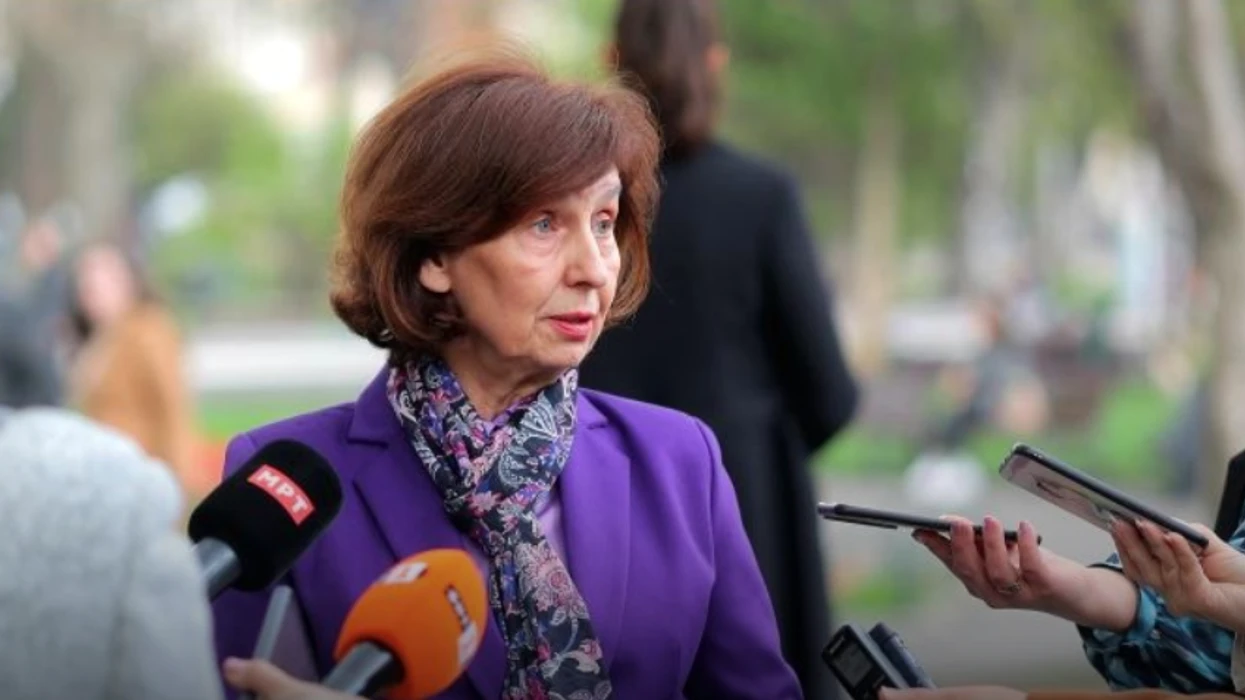 Siljanovska-Davkova: Bashkëpunimi ndërmjet Maqedonisë dhe Bullgarisë është i mundshëm pa problem të pazgjidhur
