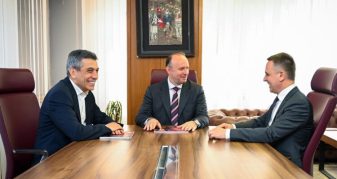 Info Shqip: VLEN: Raporti dyvjeçar i Kuvendit dëshmon angazhimin për ndryshim dhe zhvillim