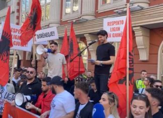 Studentët refuzojnë formulën e Qeverisë, Ademi: Nuk duam zgjidhje gjysmake, zbatoni ligjin!