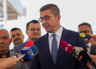 Mickoski: Javën e ardhshme pritet rënie e çmimeve të karburanteve