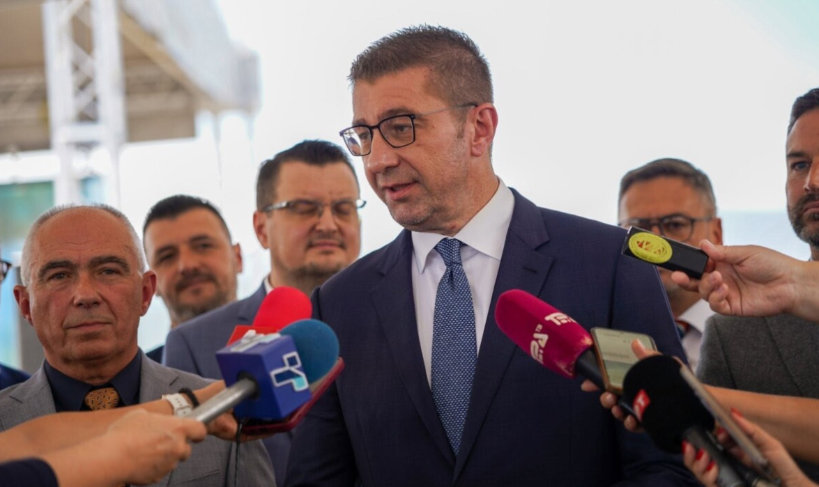 Mickoski: Javën e ardhshme pritet ulje e çmimeve të karburanteve në Maqedoni
